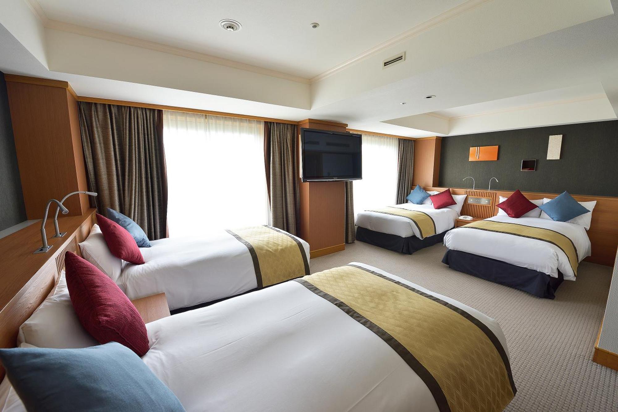 Narita Tobu Hotel Airport Екстер'єр фото