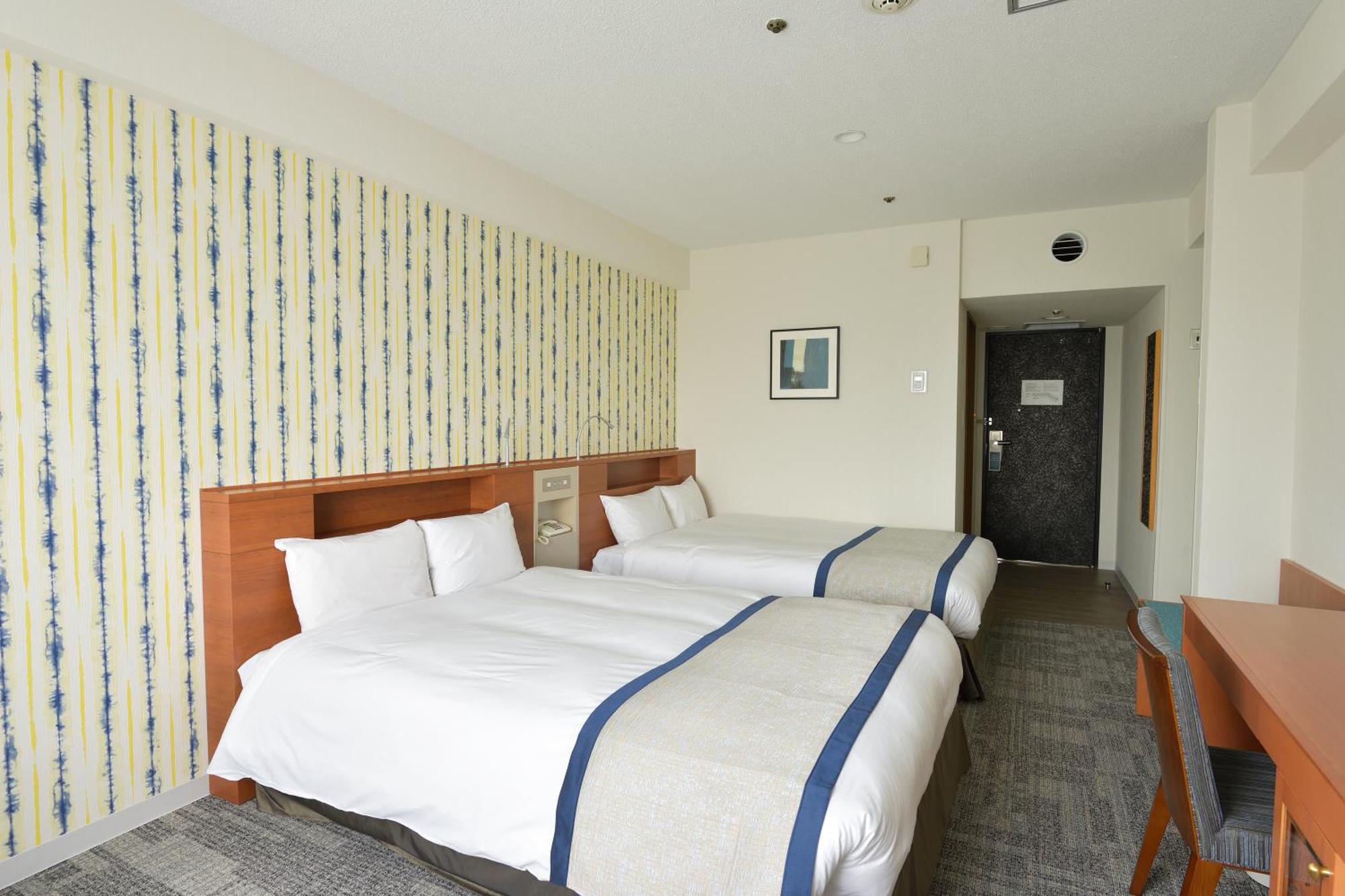 Narita Tobu Hotel Airport Екстер'єр фото